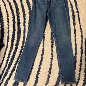 GAP Women's Skinny Jeans in Denim Blue